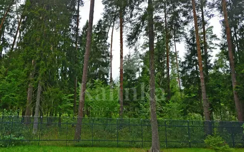 Участок 32.53 сот. в охраняемом поселке