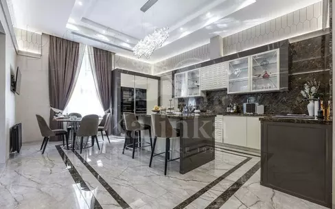 3-этажный коттедж 1 206 м² с отделкой