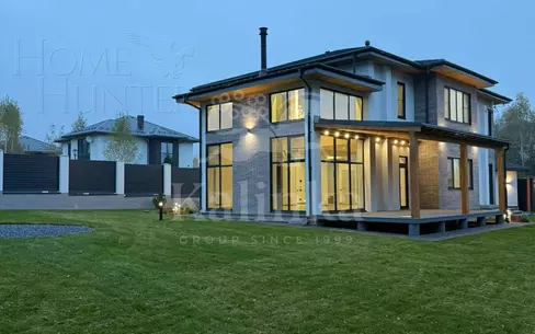 2-этажный коттедж 290 м² с отделкой