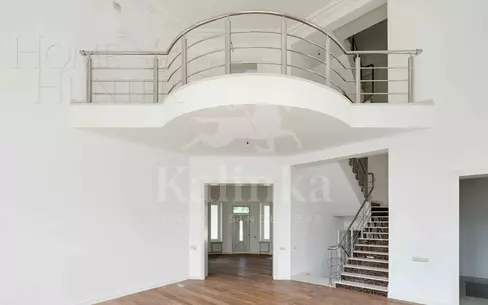 2-этажный коттедж 1 111 м² с отделкой