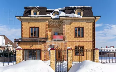 2-этажный коттедж 693.5 м² с отделкой