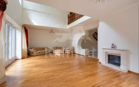 2-этажный коттедж 370 м² с отделкой