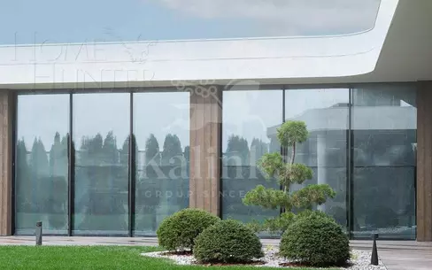 2-этажный коттедж 1 371.2 м² с отделкой