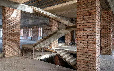 2-этажный коттедж 1 088 м² без отделки