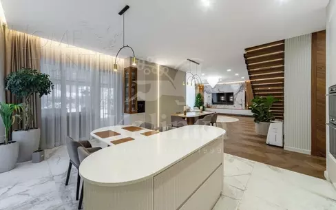 2-этажный коттедж 357 м² с отделкой