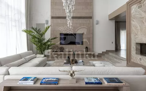 3-этажный коттедж 1 000 м² с отделкой