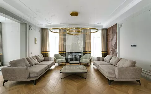 2-этажный коттедж 610 м² с отделкой