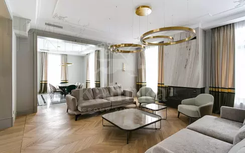 2-этажный коттедж 610 м² с отделкой