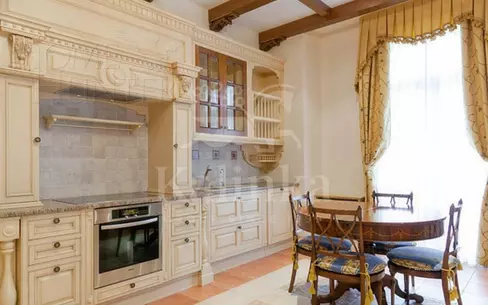 2-этажный коттедж 822 м² с отделкой