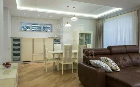 2-этажный таунхаус 205 м² с отделкой