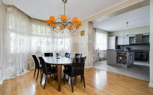 2-этажный коттедж 700 м² с отделкой