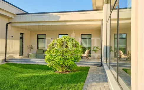 1-этажный коттедж 600 м² с отделкой