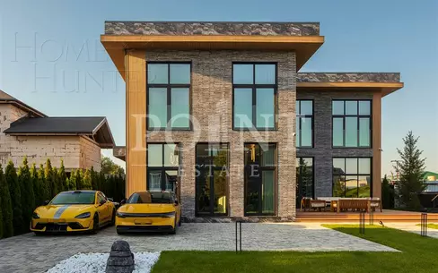 2-этажный коттедж 250 м² с отделкой