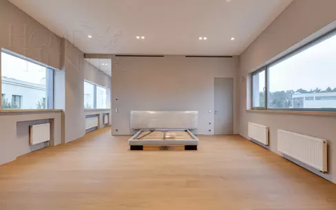 3-этажный коттедж 830 м² без отделки