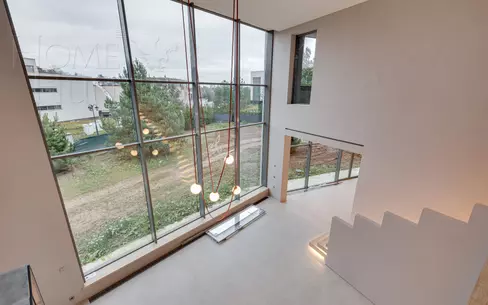 3-этажный коттедж 830 м² без отделки