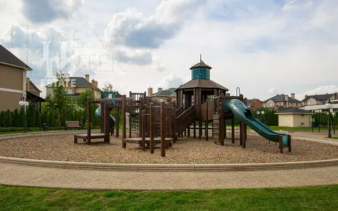 2-этажный коттедж 625 м² без отделки