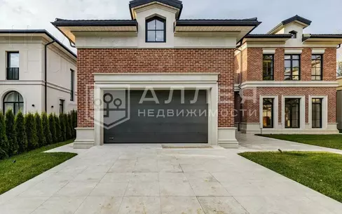 2-этажный коттедж 565 м² с отделкой