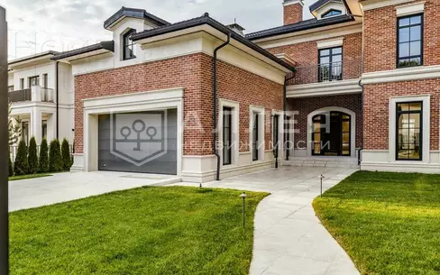 2-этажный коттедж 565 м² с отделкой