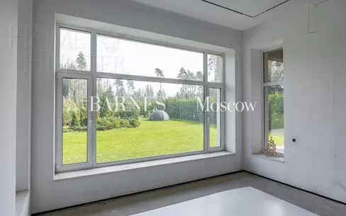 2-этажный коттедж 750 м² без отделки