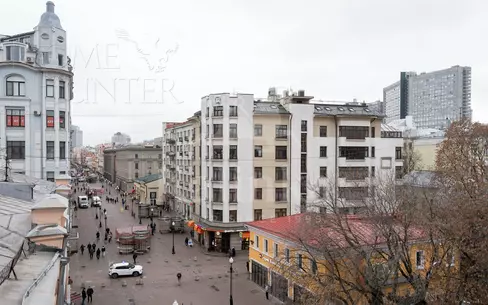 6-КОМН. КВАРТИРА С ОТДЕЛКОЙ 315.4 М² НА 4 ЭТАЖЕ