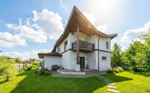 2-этажный коттедж 328.4 м² с отделкой