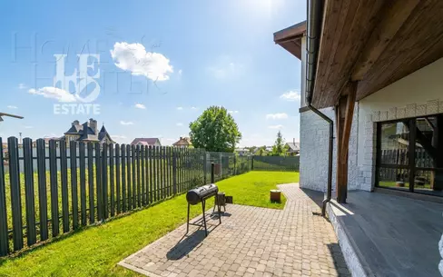 2-этажный коттедж 328.4 м² с отделкой