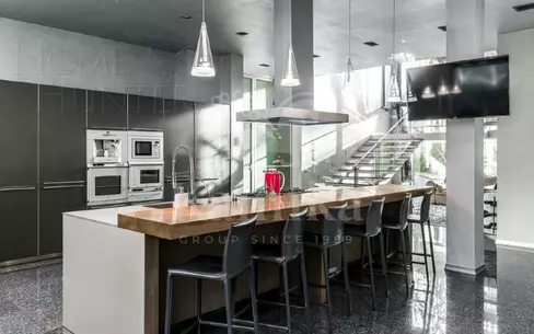 2-этажный коттедж 100 м² с отделкой