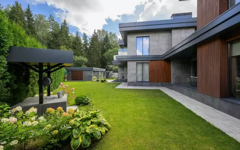 2-этажный коттедж 480 м² с отделкой