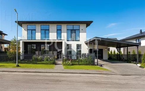 2-этажный коттедж 290 м² с отделкой