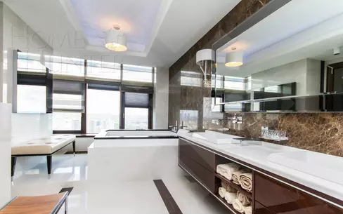 4-КОМН. КВАРТИРА С ОТДЕЛКОЙ 210 М² НА 35 ЭТАЖЕ