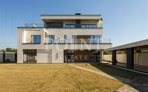 3-этажный коттедж 630 м² без отделки