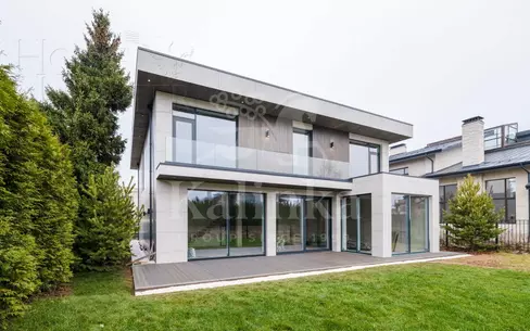 2-этажный коттедж 470 м² без отделки