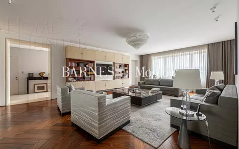 3-КОМН. КВАРТИРА С ОТДЕЛКОЙ 173.3 М² НА 8 ЭТАЖЕ