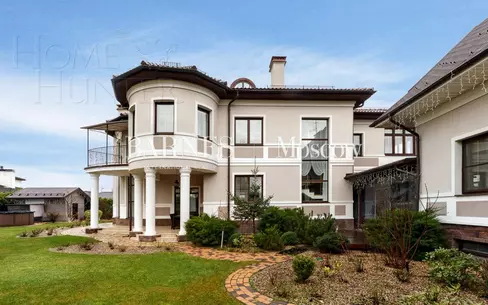 2-этажный коттедж 570 м² с отделкой