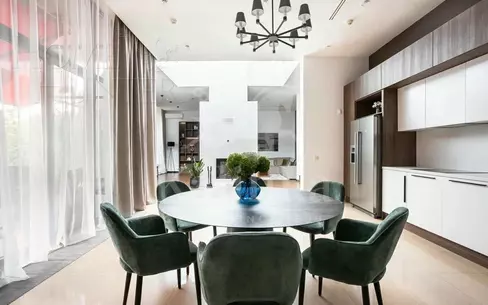 2-этажный таунхаус 360 м² с отделкой