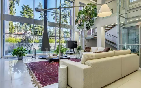 2-этажный коттедж 1 328 м² с отделкой