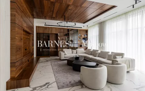 2-этажный коттедж 437 м² с отделкой