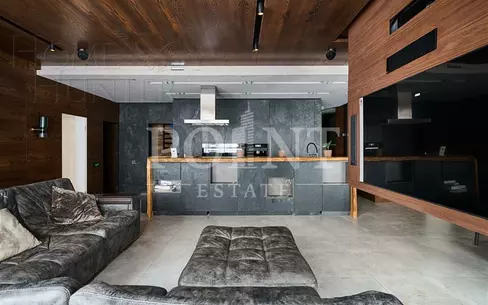 6-КОМН. КВАРТИРА С ОТДЕЛКОЙ 179 М² НА 3 ЭТАЖЕ