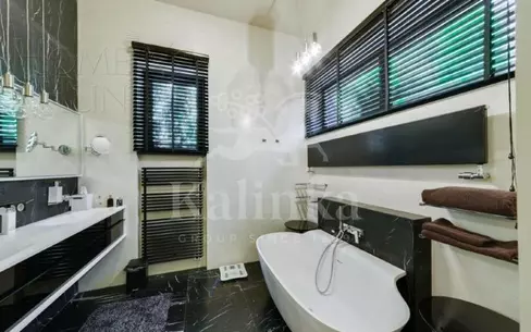 1-этажный коттедж 790 м² с отделкой