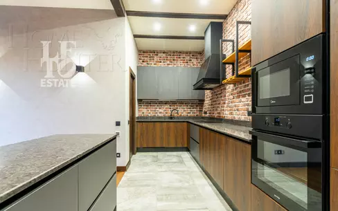 4-КОМН. КВАРТИРА С ОТДЕЛКОЙ 111 М² НА 2 ЭТАЖЕ