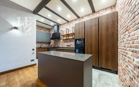 4-КОМН. КВАРТИРА С ОТДЕЛКОЙ 111 М² НА 2 ЭТАЖЕ