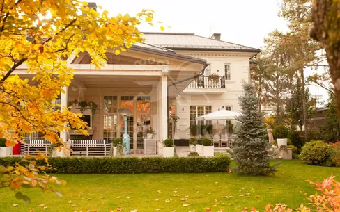 2-этажный коттедж 1 153 м² с отделкой