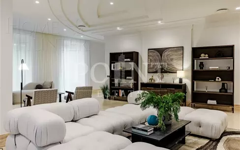 2-этажный коттедж 830 м² без отделки