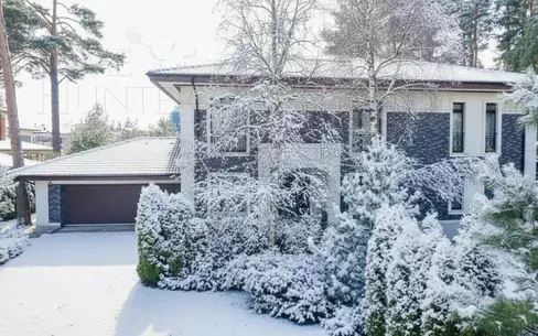 2-этажный коттедж 420 м² с отделкой