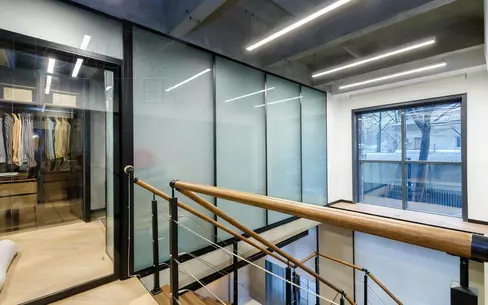 2-УРОВНЕВЫЕ АПАРТАМЕНТЫ С ОТДЕЛКОЙ 180 М² НА 1 ЭТАЖЕ