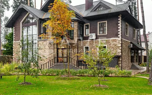 2-этажный коттедж 750 м² с отделкой