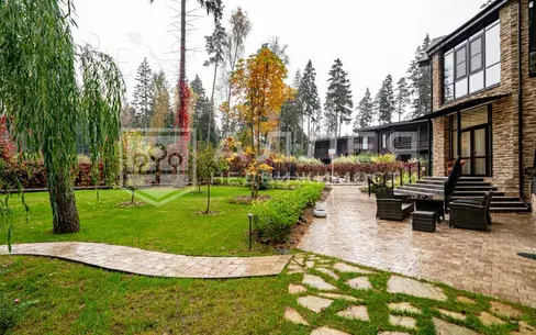 2-этажный коттедж 750 м² с отделкой