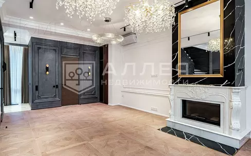 3-этажный таунхаус 239 м² с отделкой