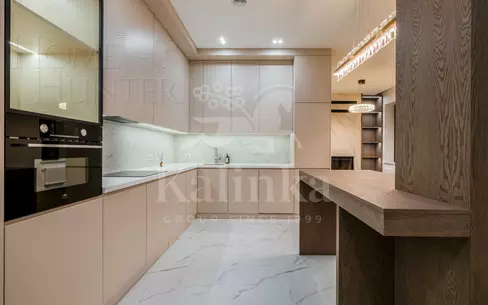 2-этажный коттедж 323 м² с отделкой