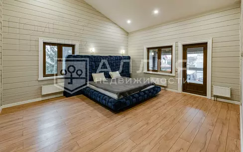 2-этажный коттедж 560 м² с отделкой